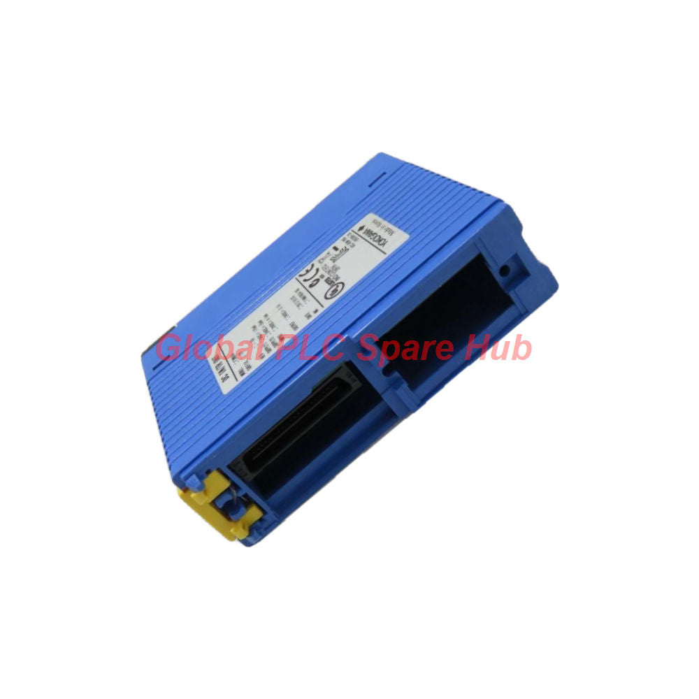 وحدة مخرج تيار مستمر (DC Sink) لجهاز التحكم المنطقي القابل للبرمجة (PLC) من يوكوجاوا طراز F3WD64-3P FA-M3