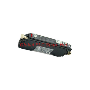 FS-V33CP KEYENCE Fiber Amplifier - M8 Connector PNP Main Unit Sensor