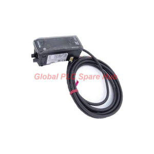 IL-1050 Keyence Amplifier Unit Sensor Expansion Controller